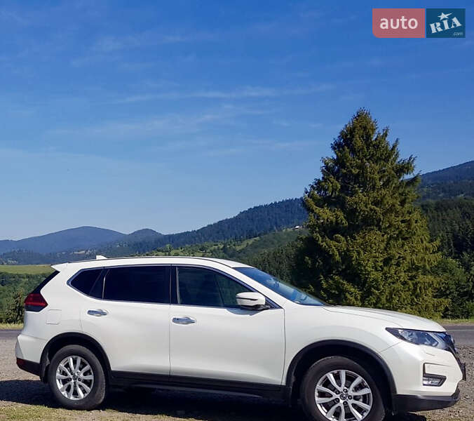 Позашляховик / Кросовер Nissan X-Trail 2019 в Кам'янці-Бузькій