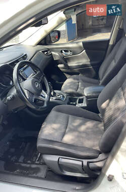 Внедорожник / Кроссовер Nissan X-Trail 2018 в Кривом Роге