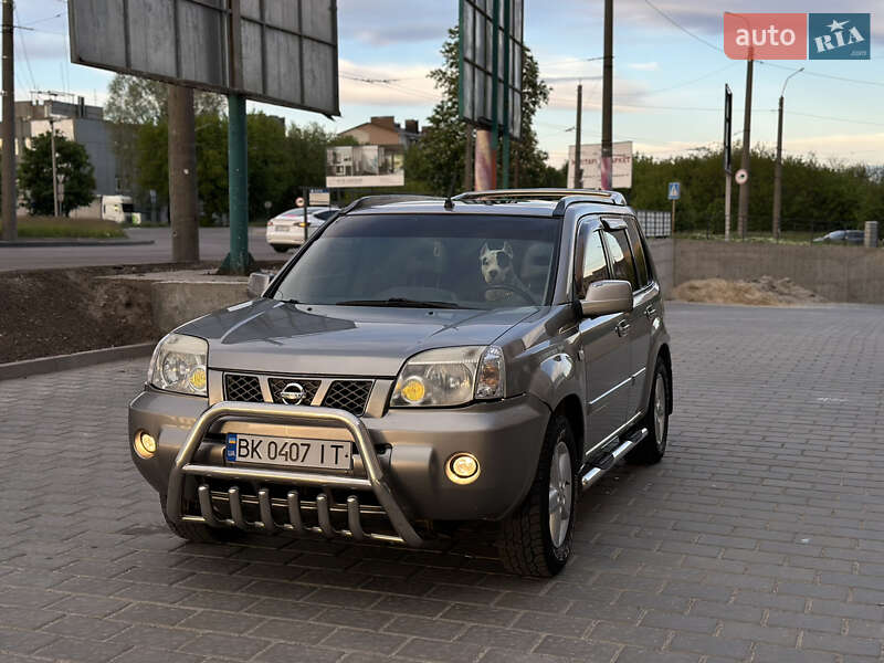Nissan X-Trail 2004 Nissan X-Trail 2004