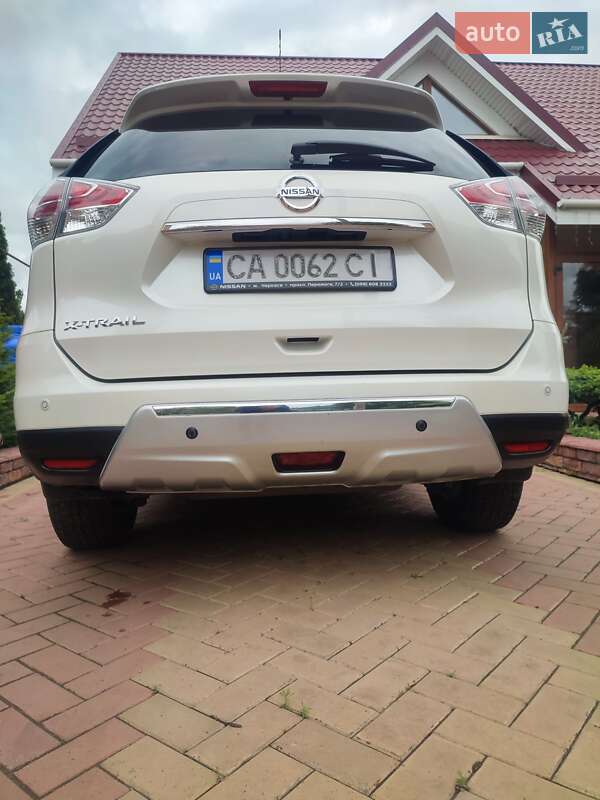 Внедорожник / Кроссовер Nissan X-Trail 2017 в Дружковке