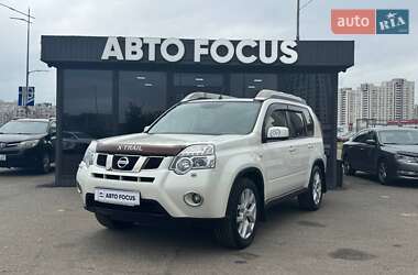 Внедорожник / Кроссовер Nissan X-Trail 2012 в 