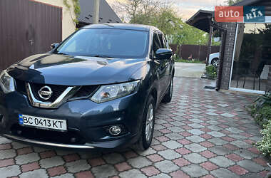 Внедорожник / Кроссовер Nissan X-Trail 2015 в 
