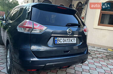 Внедорожник / Кроссовер Nissan X-Trail 2015 в 