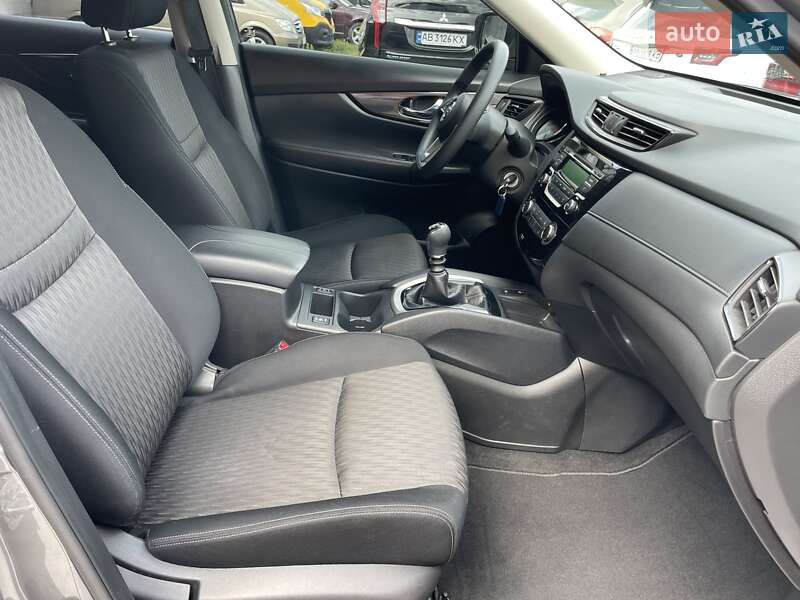 Внедорожник / Кроссовер Nissan X-Trail 2021 в Виннице