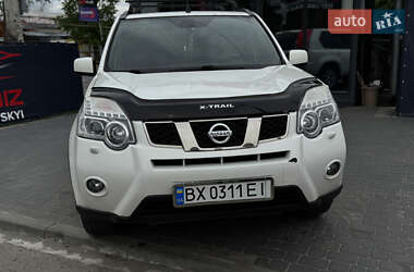 Позашляховик / Кросовер Nissan X-Trail 2012 в 