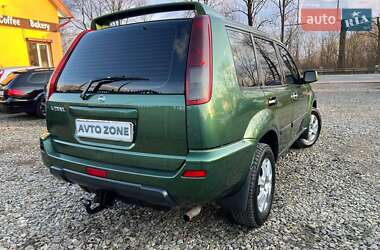 Внедорожник / Кроссовер Nissan X-Trail 2001 в 