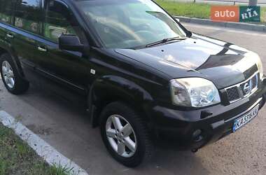 Внедорожник / Кроссовер Nissan X-Trail 2005 в 