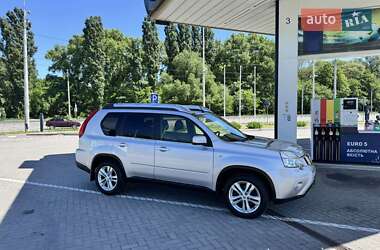 Внедорожник / Кроссовер Nissan X-Trail 2014 в Краматорске
