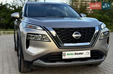 Позашляховик / Кросовер Nissan X-Trail 2024 в 