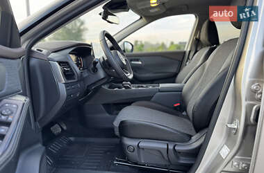 Позашляховик / Кросовер Nissan X-Trail 2024 в 