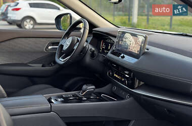 Позашляховик / Кросовер Nissan X-Trail 2024 в 