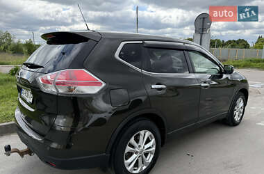 Внедорожник / Кроссовер Nissan X-Trail 2016 в 