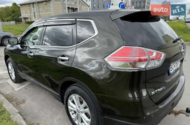 Внедорожник / Кроссовер Nissan X-Trail 2016 в 