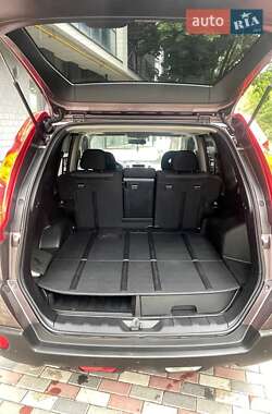 Внедорожник / Кроссовер Nissan X-Trail 2008 в 