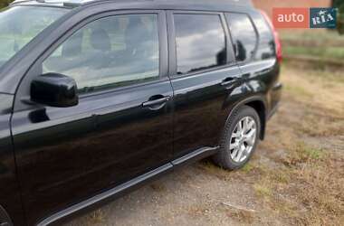Внедорожник / Кроссовер Nissan X-Trail 2011 в 