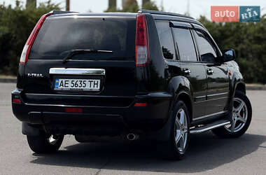 Внедорожник / Кроссовер Nissan X-Trail 2002 в 