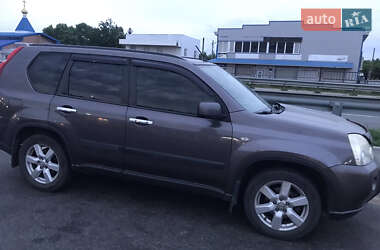 Внедорожник / Кроссовер Nissan X-Trail 2009 в 