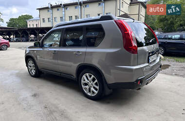 Внедорожник / Кроссовер Nissan X-Trail 2012 в 