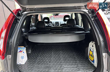 Внедорожник / Кроссовер Nissan X-Trail 2012 в 