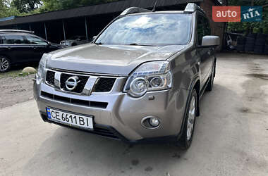 Внедорожник / Кроссовер Nissan X-Trail 2012 в 