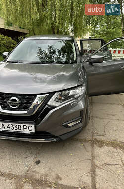 Внедорожник / Кроссовер Nissan X-Trail 2021 в 