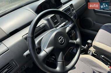 Позашляховик / Кросовер Nissan X-Trail 2006 в 