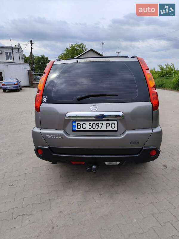 Позашляховик / Кросовер Nissan X-Trail 2007 в Шептицькому