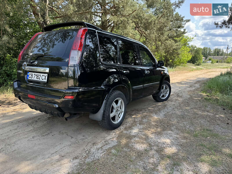 Внедорожник / Кроссовер Nissan X-Trail 2003 в Чернигове