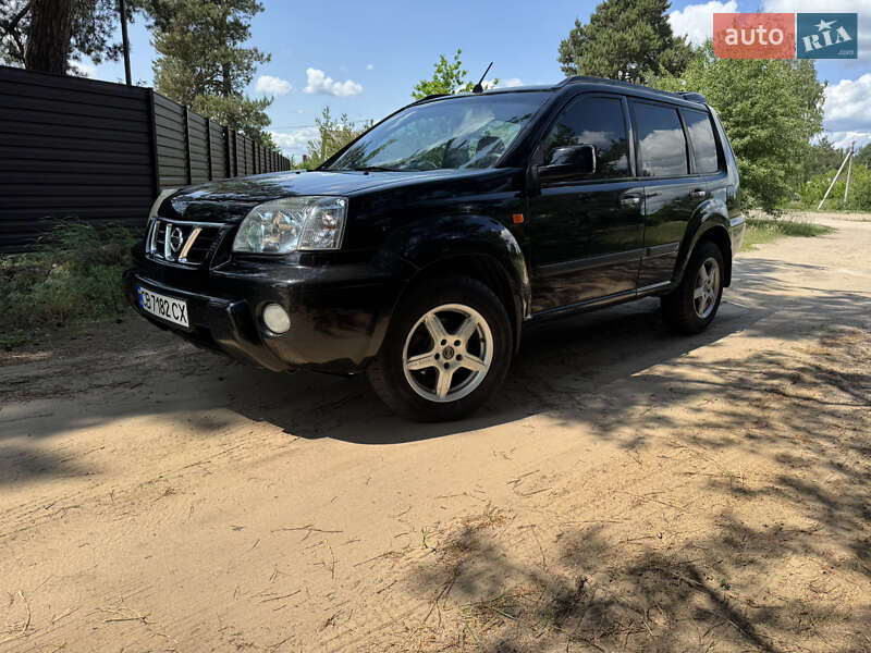 Внедорожник / Кроссовер Nissan X-Trail 2003 в Чернигове