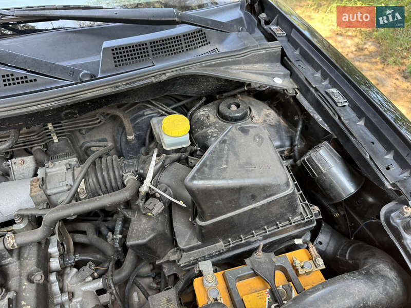 Внедорожник / Кроссовер Nissan X-Trail 2003 в Чернигове