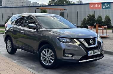 Внедорожник / Кроссовер Nissan X-Trail 2019 в 