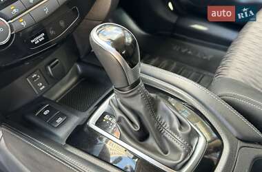 Внедорожник / Кроссовер Nissan X-Trail 2019 в 