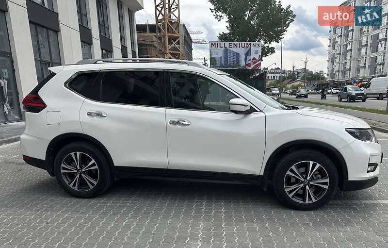 Позашляховик / Кросовер Nissan X-Trail 2018 в Івано-Франківську