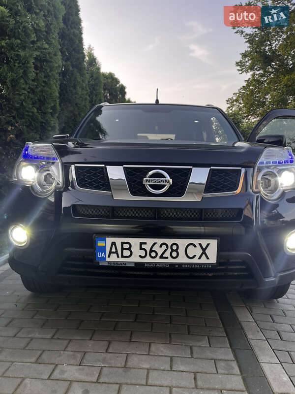 Внедорожник / Кроссовер Nissan X-Trail 2010 в 