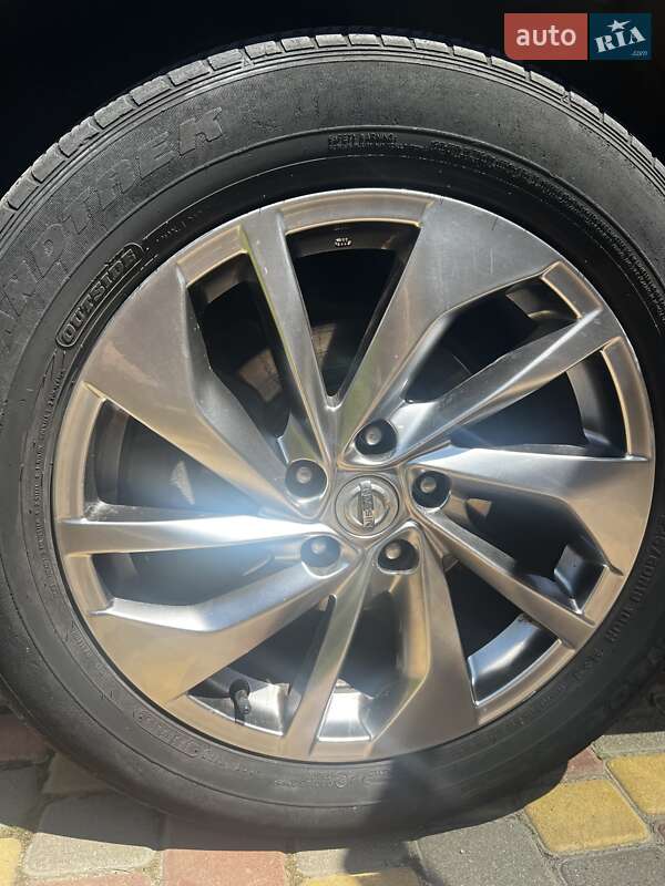 Позашляховик / Кросовер Nissan X-Trail 2017 в Одесі