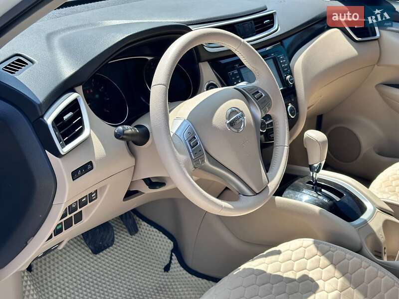 Внедорожник / Кроссовер Nissan X-Trail 2017 в Кропивницком