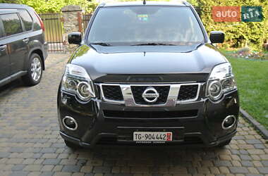 Внедорожник / Кроссовер Nissan X-Trail 2014 в Черновцах
