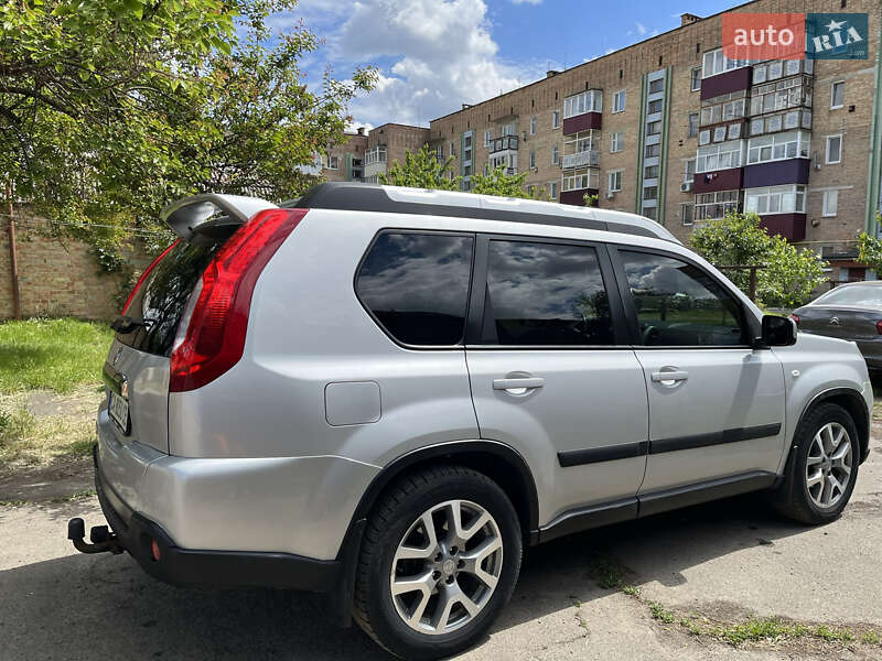 Позашляховик / Кросовер Nissan X-Trail 2012 в Городищеві
