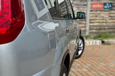 Внедорожник / Кроссовер Nissan X-Trail 2011 в 