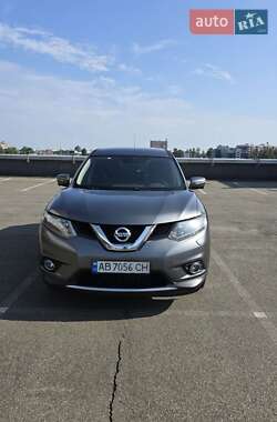 Внедорожник / Кроссовер Nissan X-Trail 2016 в 