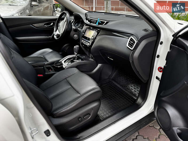 Позашляховик / Кросовер Nissan X-Trail 2017 в Одесі