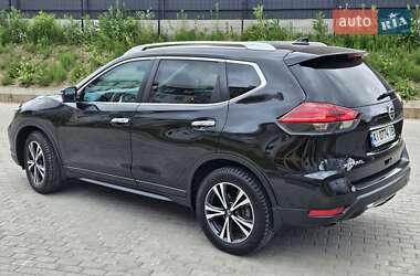 Внедорожник / Кроссовер Nissan X-Trail 2020 в 