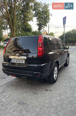 Внедорожник / Кроссовер Nissan X-Trail 2008 в 