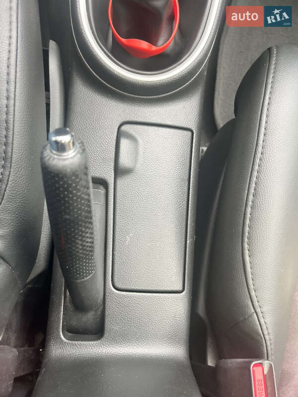 Позашляховик / Кросовер Nissan X-Trail 2007 в Києві