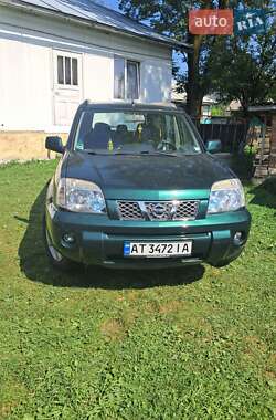 Внедорожник / Кроссовер Nissan X-Trail 2004 в 
