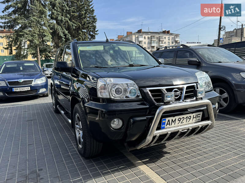 Внедорожник / Кроссовер Nissan X-Trail 2003 в Житомире