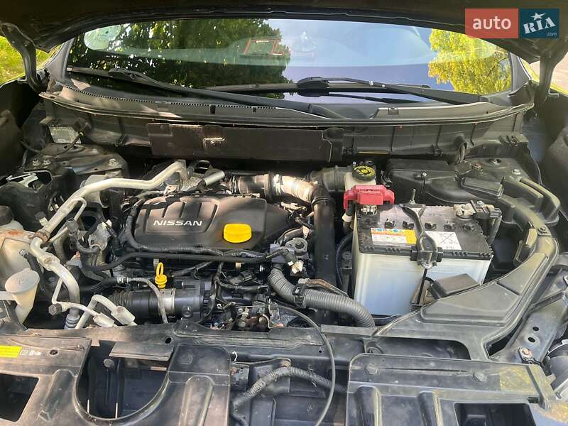 Позашляховик / Кросовер Nissan X-Trail 2015 в Бердичеві