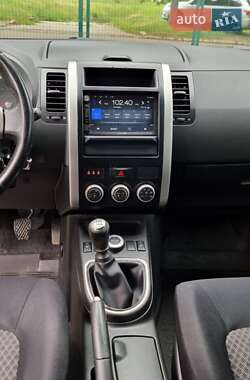 Внедорожник / Кроссовер Nissan X-Trail 2010 в 