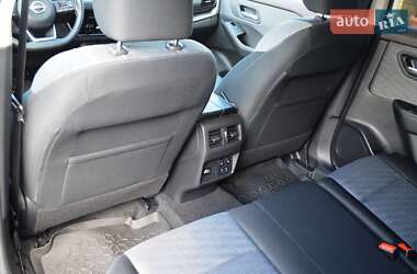 Позашляховик / Кросовер Nissan X-Trail 2023 в 