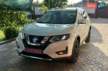 Позашляховик / Кросовер Nissan X-Trail 2017 в Білгороді-Дністровському
